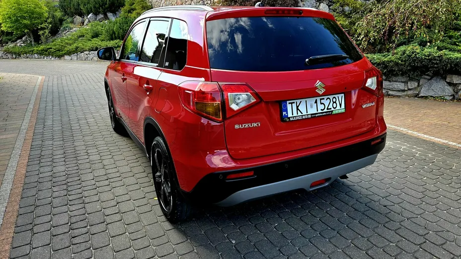 SUZUKI Vitara -