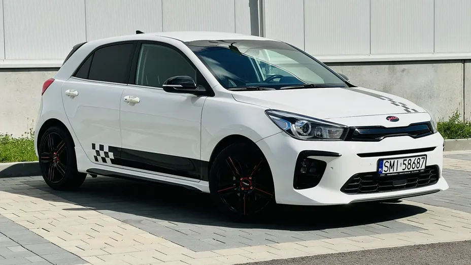 KIA Rio -