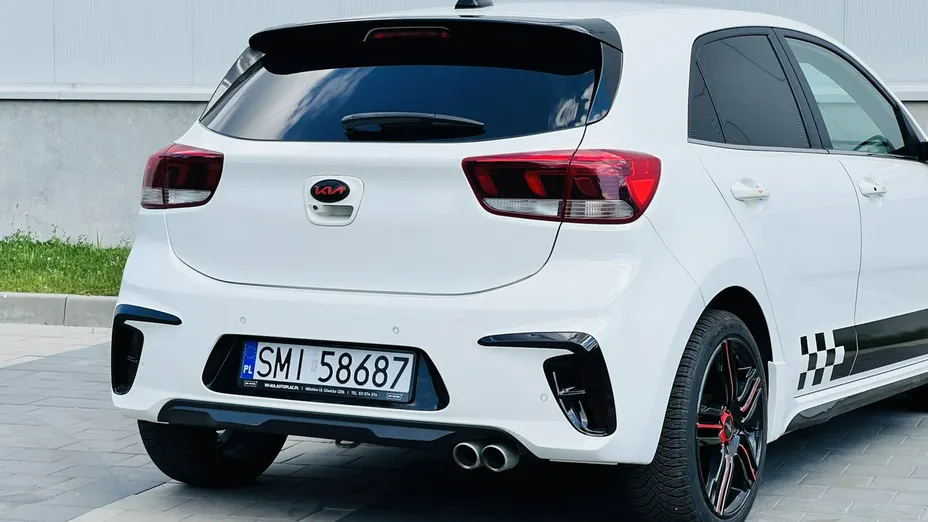 KIA Rio -