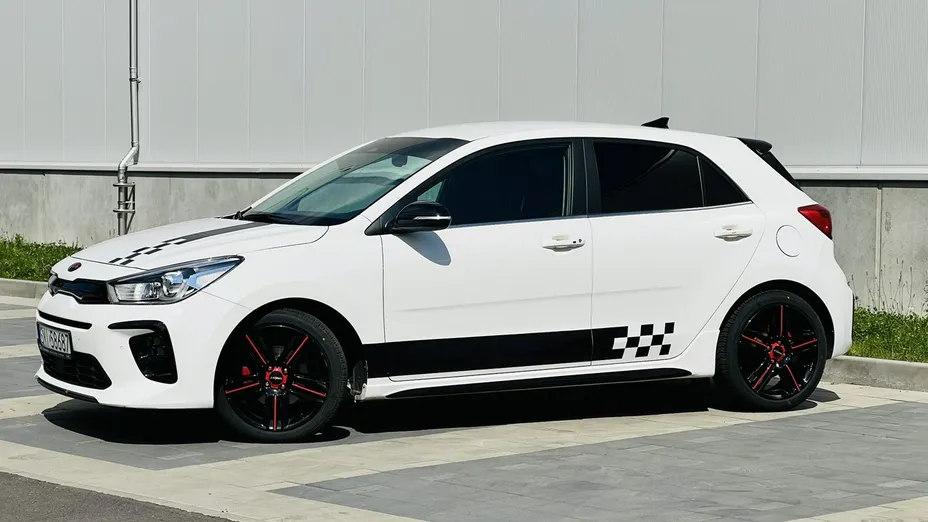 KIA Rio -