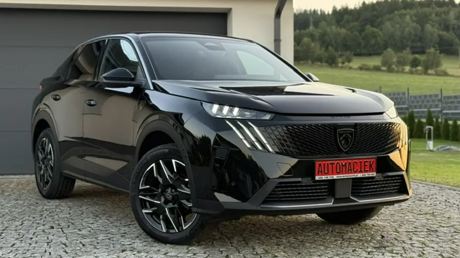 PEUGEOT 3008 -