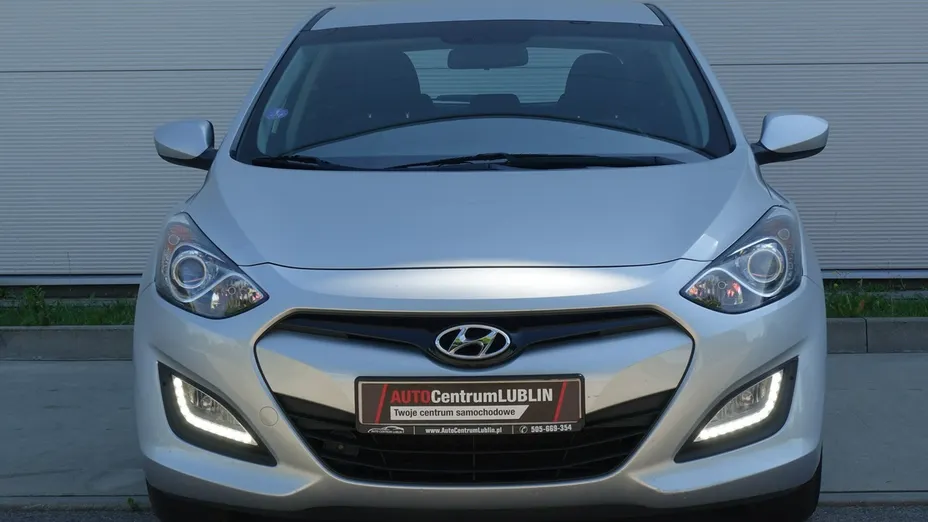 HYUNDAI i30 -