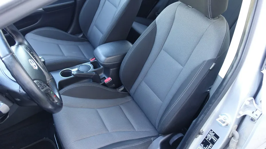 HYUNDAI i30 -