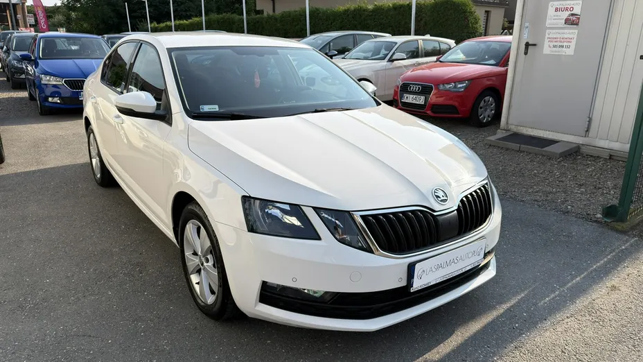 SKODA Octavia -