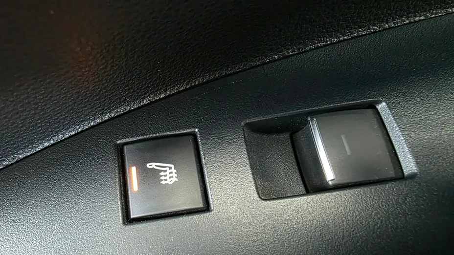 TOYOTA Corolla -