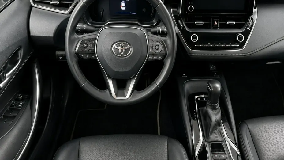 TOYOTA Corolla -