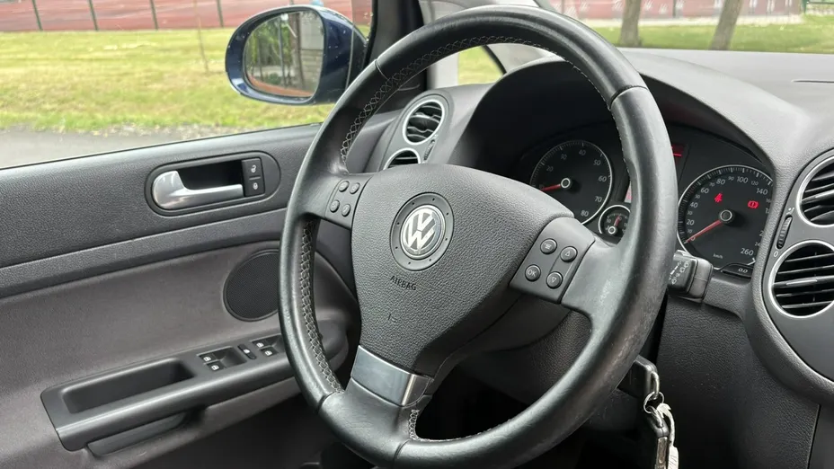 VOLKSWAGEN Golf Plus -