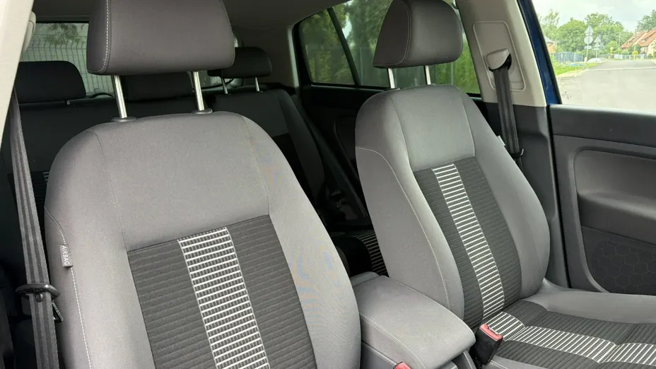 VOLKSWAGEN Golf Plus -