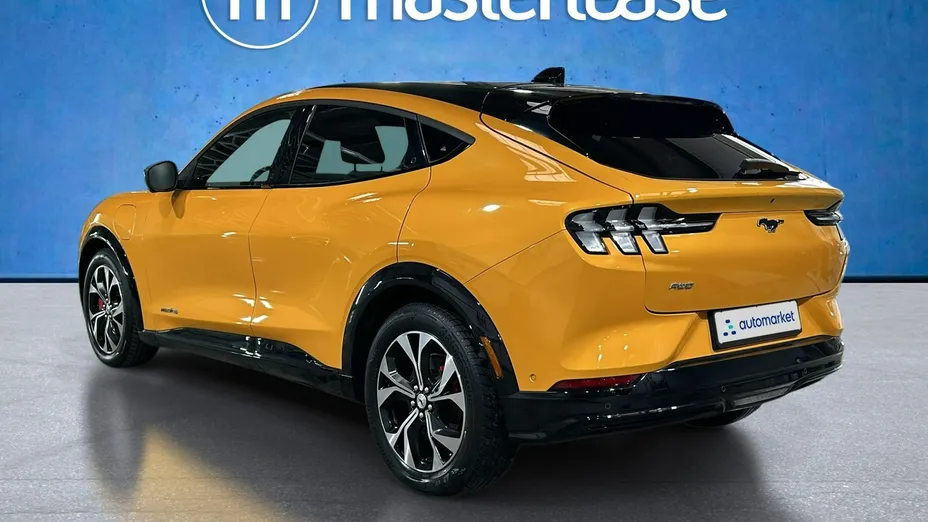 FORD Mustang Mach-E -