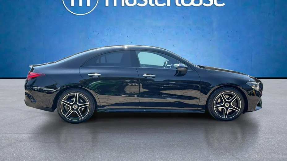 MERCEDES-BENZ CLA -