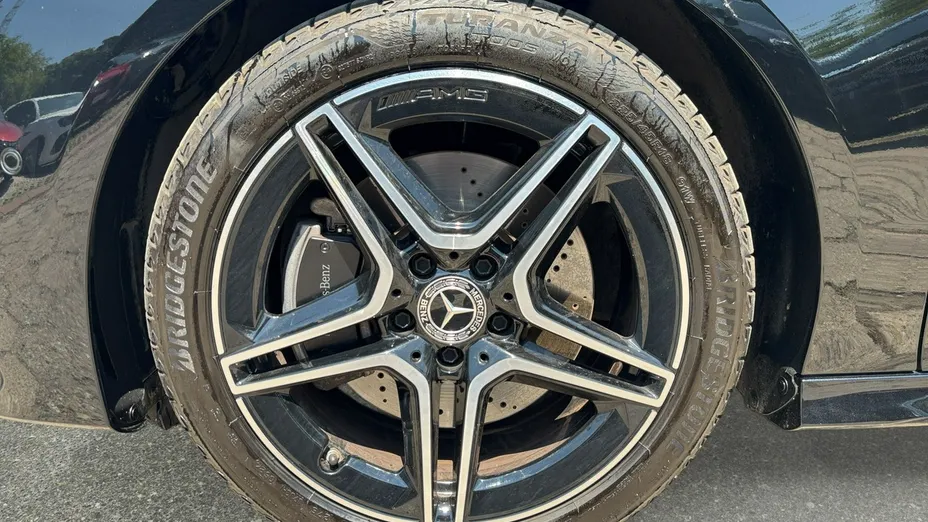 MERCEDES-BENZ CLA -