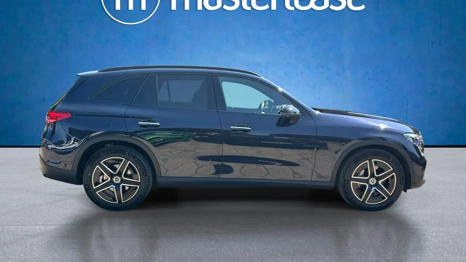 MERCEDES-BENZ GLC -