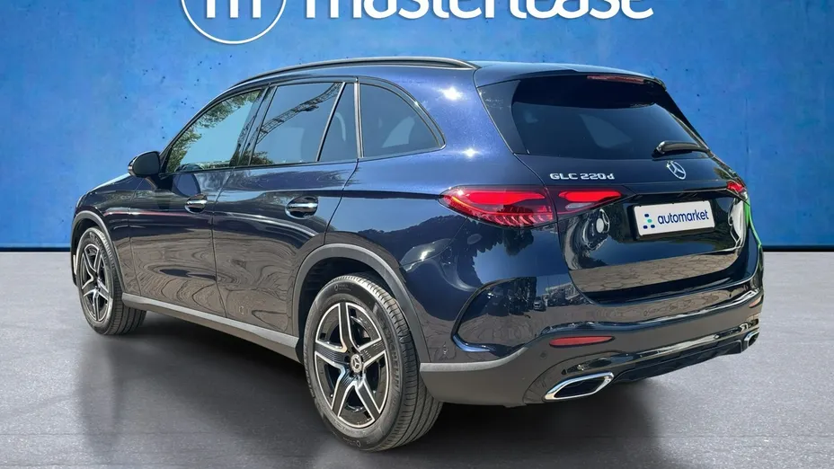 MERCEDES-BENZ GLC -