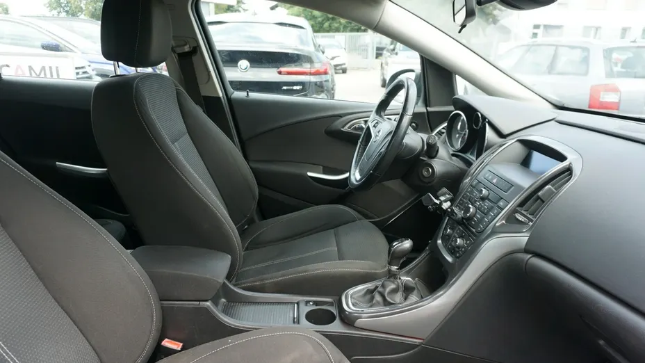 OPEL Astra -