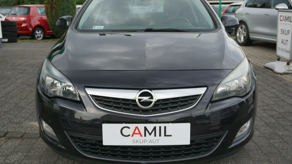 OPEL Astra -