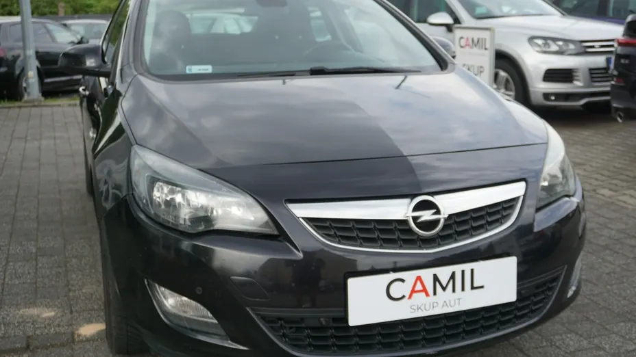 OPEL Astra -