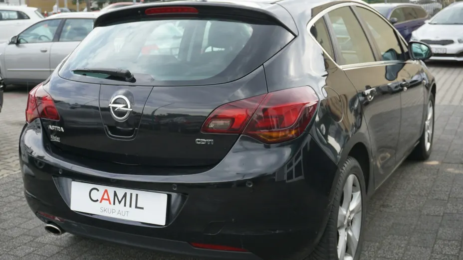 OPEL Astra -