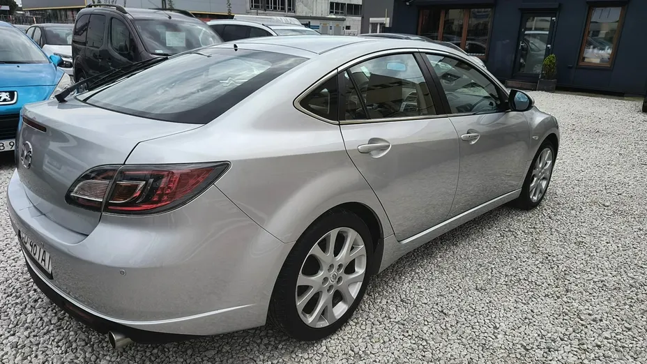MAZDA 6 -