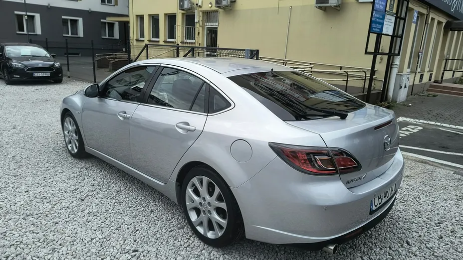 MAZDA 6 -