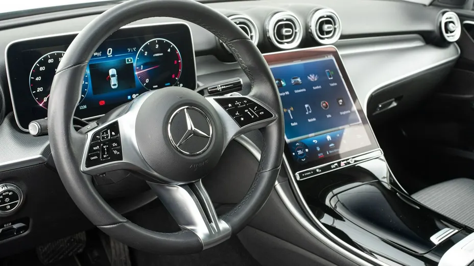 MERCEDES-BENZ C Klasa -