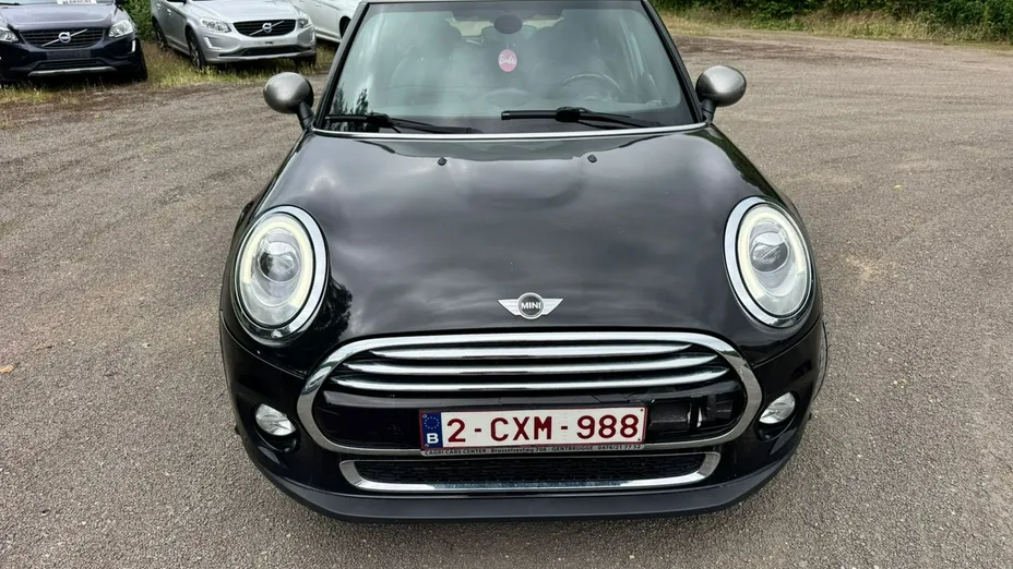 MINI Cooper -