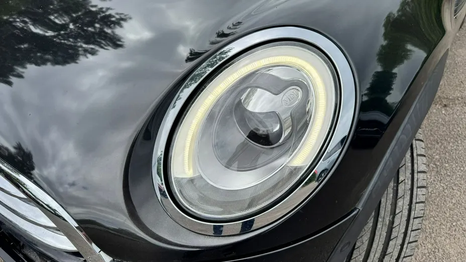 MINI Cooper -