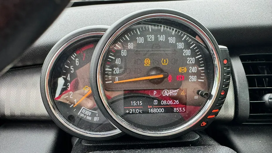 MINI Cooper -