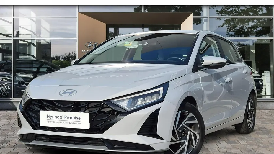 HYUNDAI i20 -