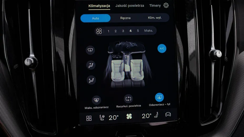 VOLVO XC60 -