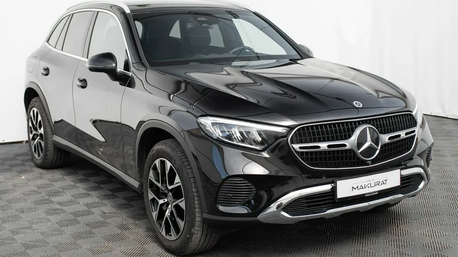 MERCEDES-BENZ GLC -