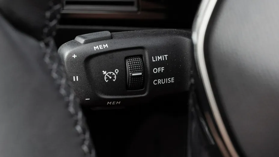 PEUGEOT 508 -