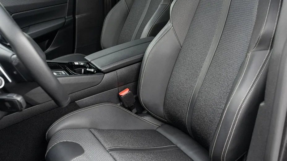 PEUGEOT 508 -