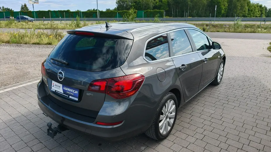 OPEL Astra -