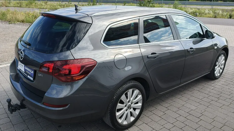 OPEL Astra -