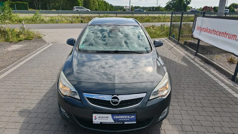 OPEL Astra -