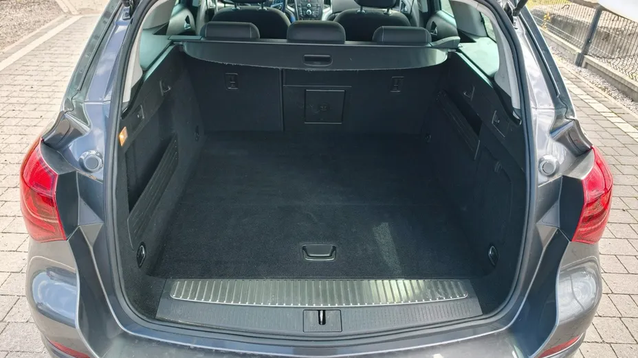 OPEL Astra -