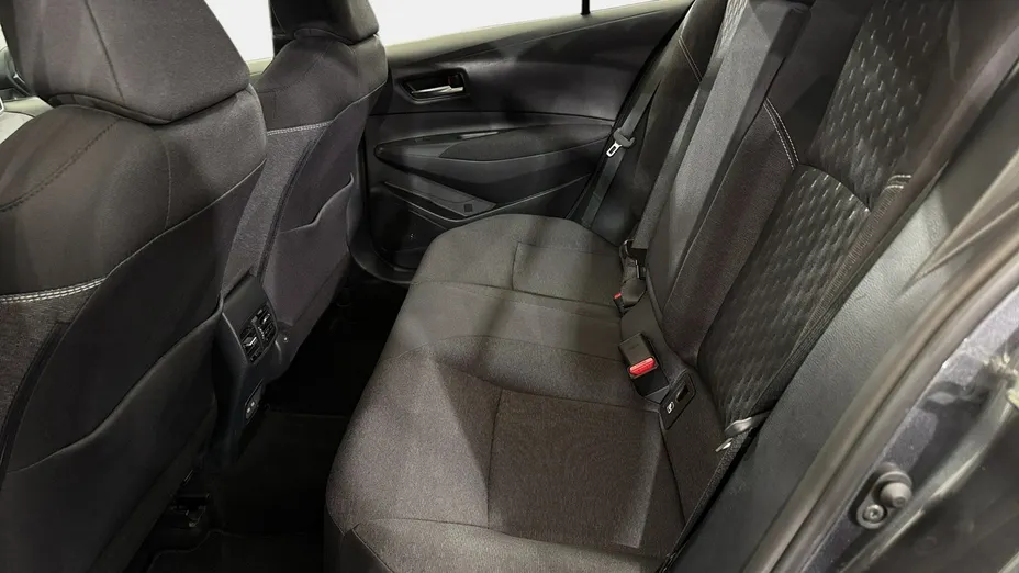 TOYOTA Corolla -