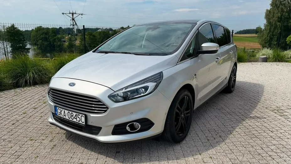 FORD S-MAX -