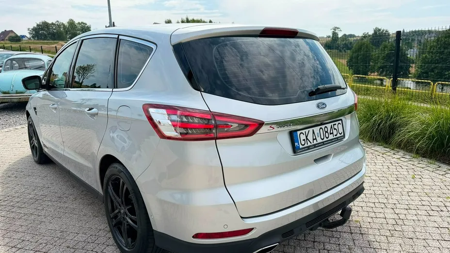 FORD S-MAX -