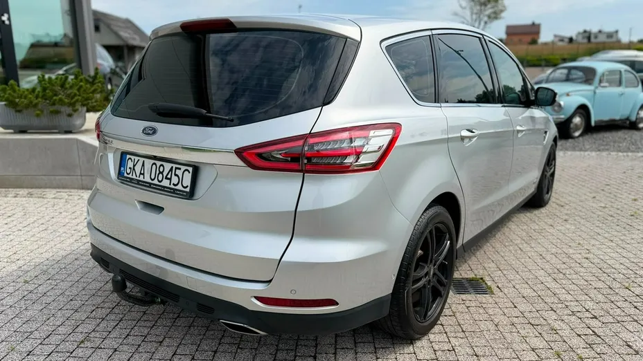 FORD S-MAX -