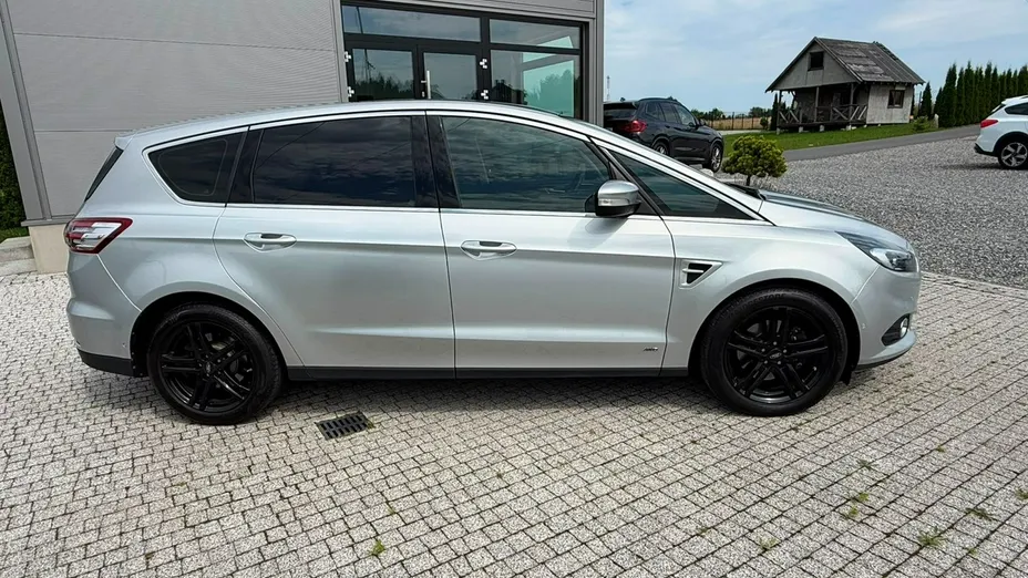 FORD S-MAX -