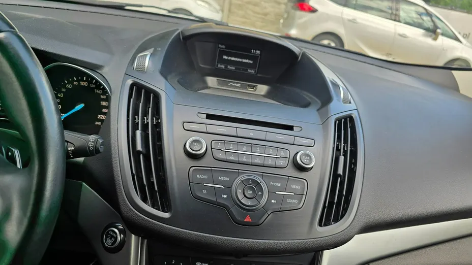 FORD Kuga -