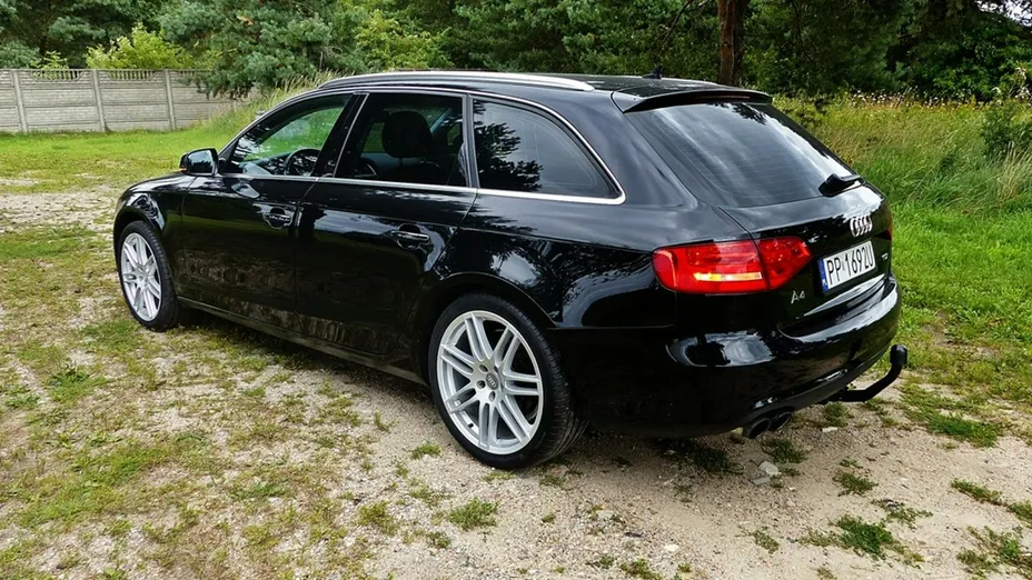 AUDI A4 Avant -