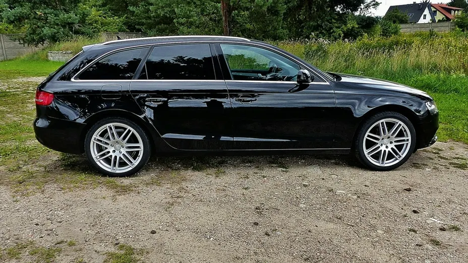 AUDI A4 Avant -