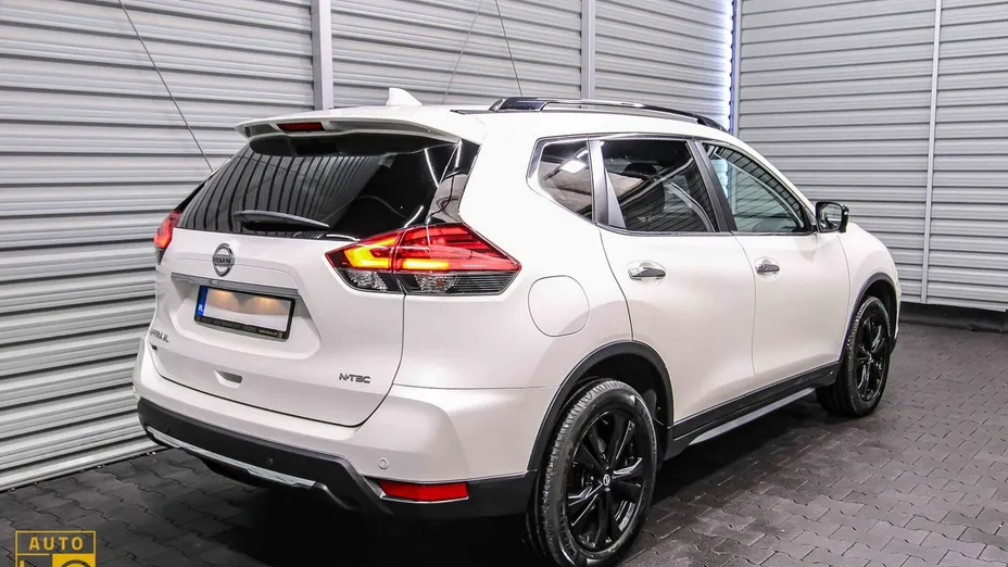 NISSAN X-Trail -