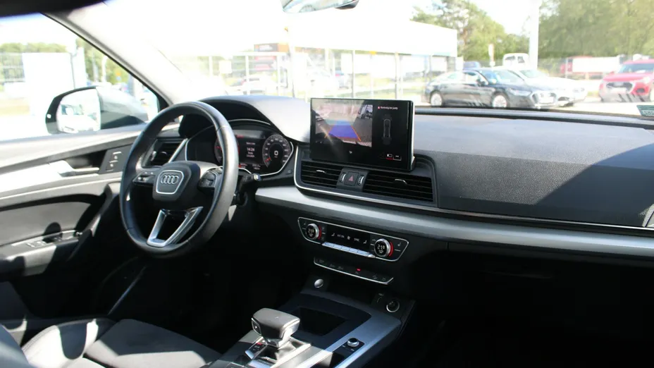 AUDI Q5 -