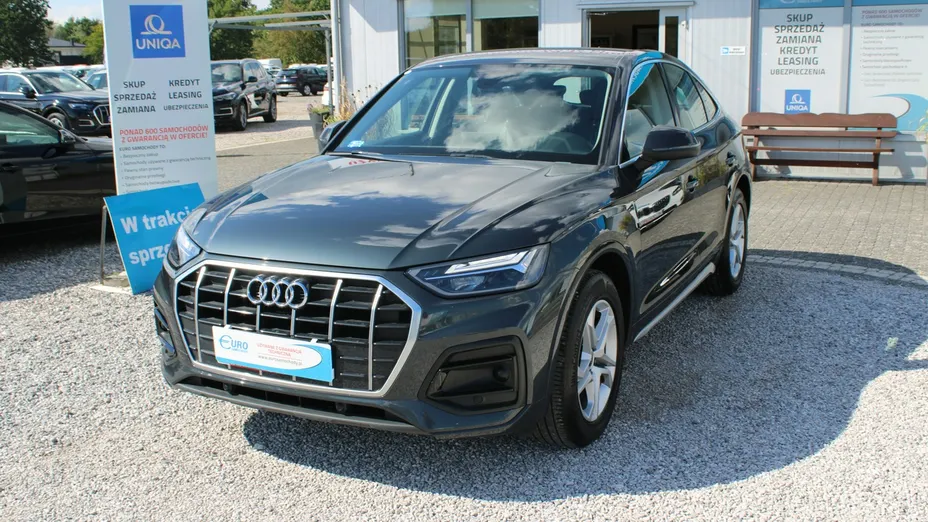 AUDI Q5 -