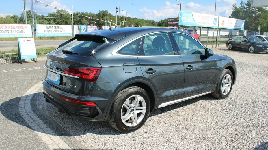 AUDI Q5 -