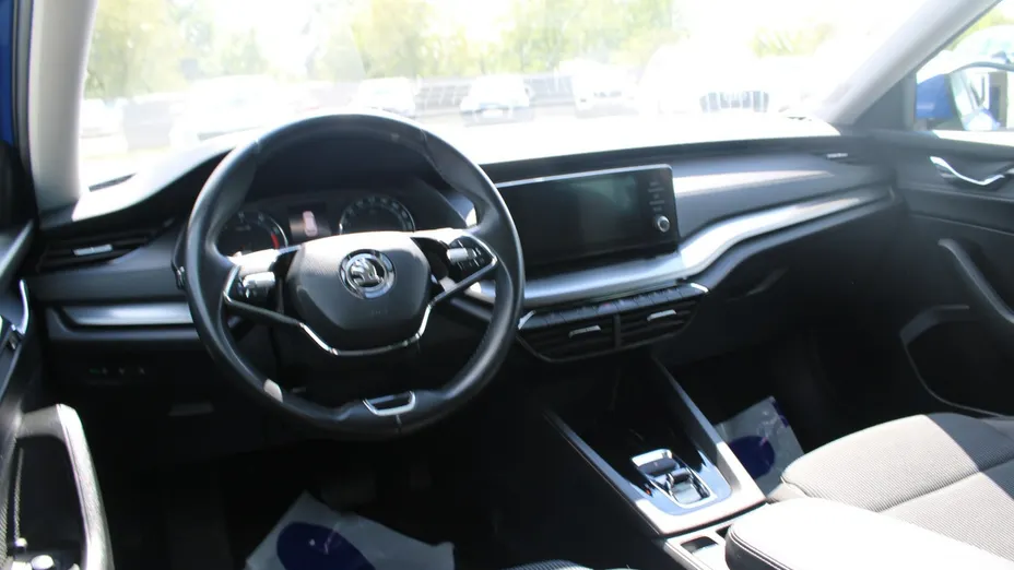SKODA Octavia -