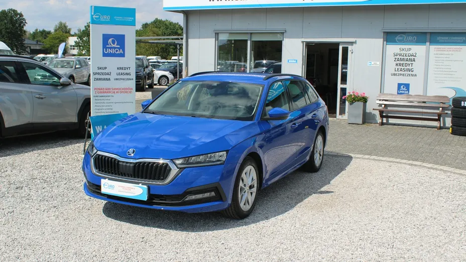SKODA Octavia -